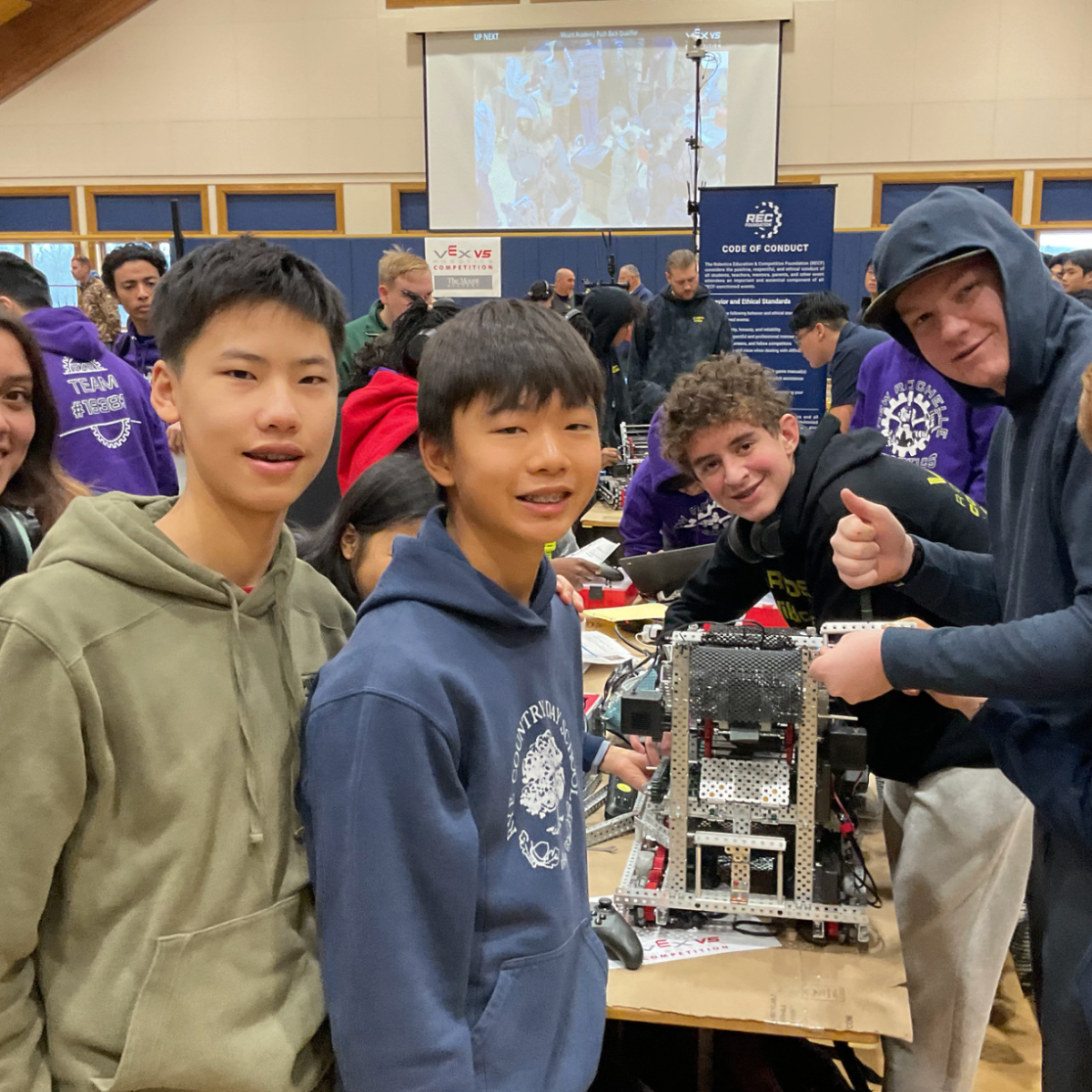 RCDS Robotics Team Gears Up for a Comeback