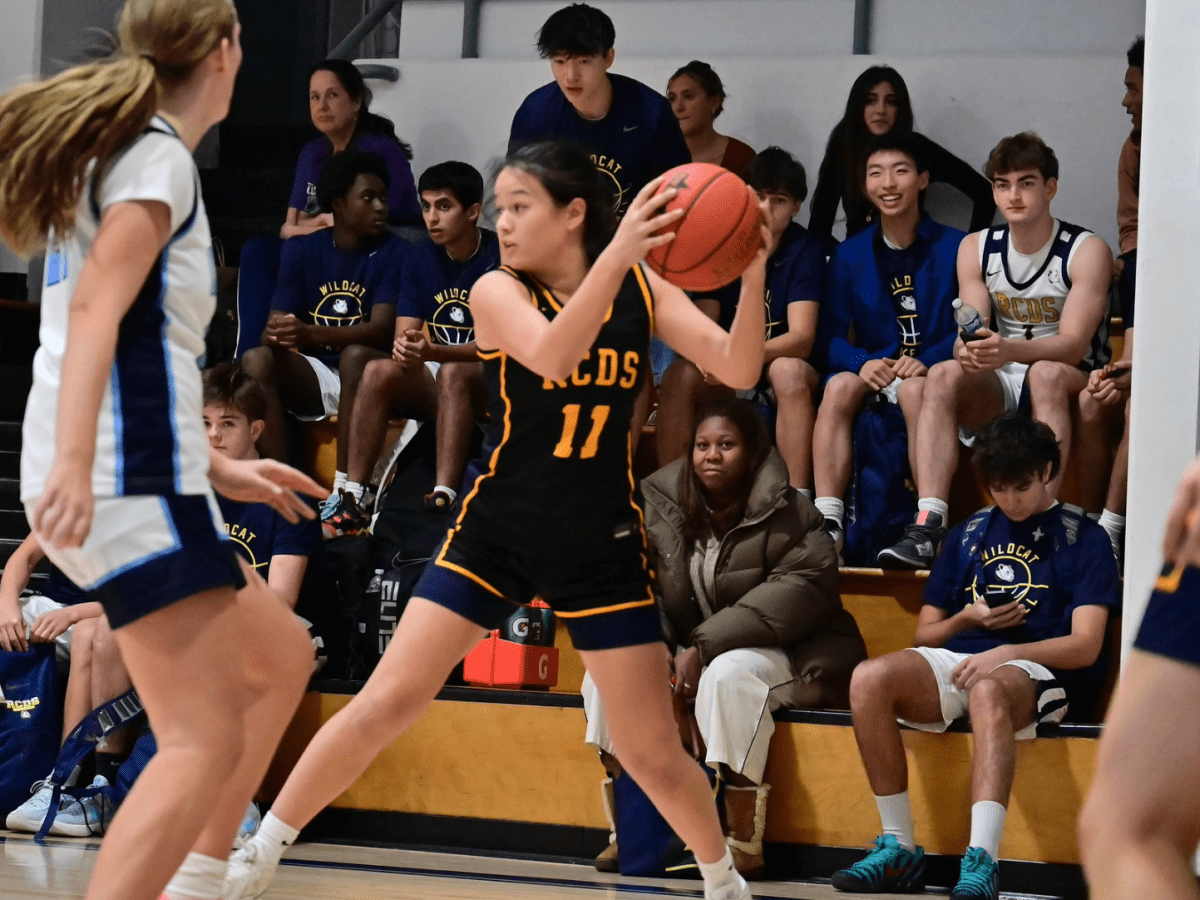Girls’ Varsity Basketball’s Season of Comebacks